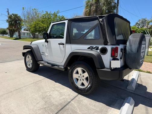White 2013 Jeep Wrangler Sport