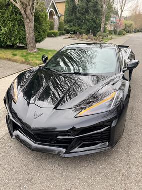 Black 2025 Chevrolet Corvette E-Ray 3LZ