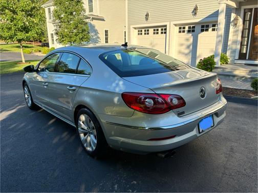 2010 Volkswagen CC Sport