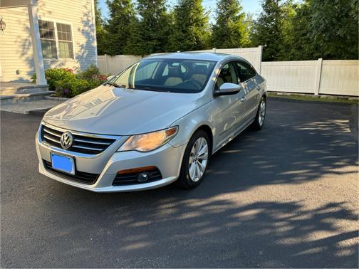 2010 Volkswagen CC Sport