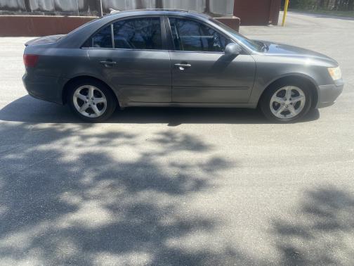 2009 Hyundai SONATA SE
