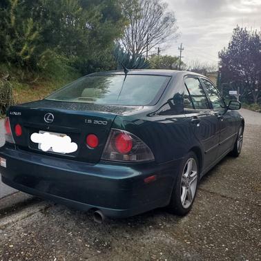 2002 Lexus IS 300 Base