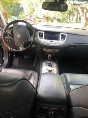 Black 2009 Hyundai Genesis 4.6