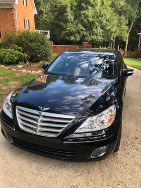 Black 2009 Hyundai Genesis 4.6