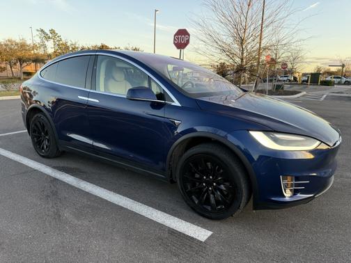 2016 Tesla Model X 75D