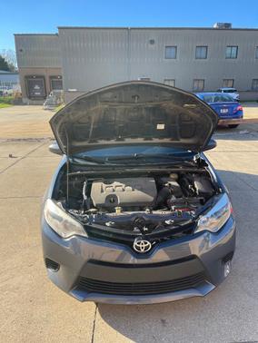 Gray 2016 Toyota Corolla LE
