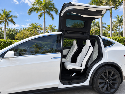 White 2020 Tesla Model X Long Range Plus