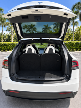 White 2020 Tesla Model X Long Range Plus