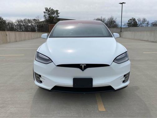 2016 Tesla Model X 90D
