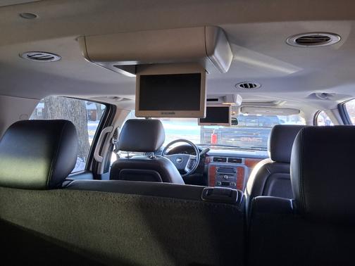 2012 Chevrolet Suburban 1500 LT