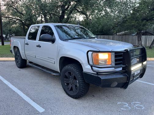 Gray 2010 GMC Sierra 1500 SLE