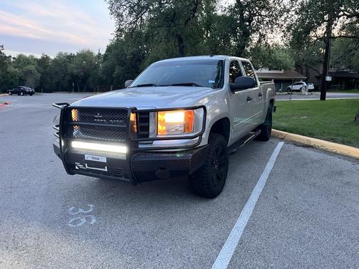 Gray 2010 GMC Sierra 1500 SLE