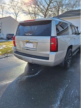 2016 Chevrolet Suburban LT