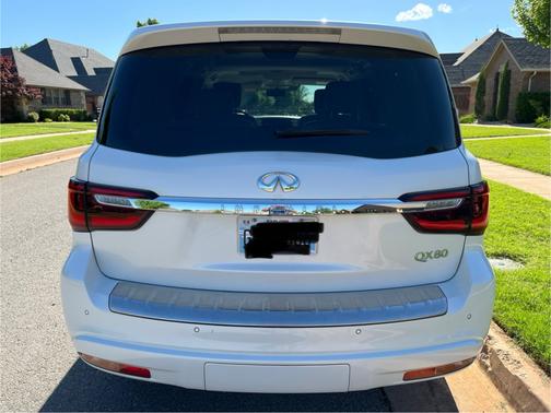 2018 INFINITI QX80 Base