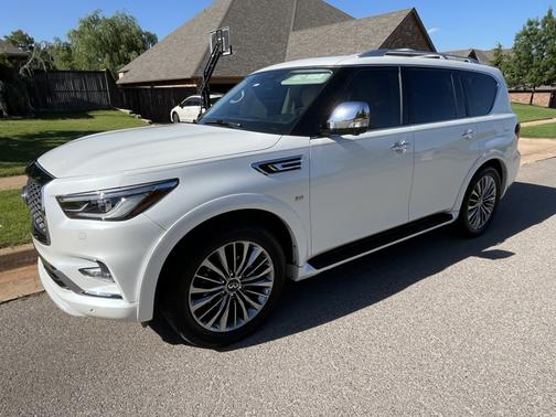 2018 INFINITI QX80 Base