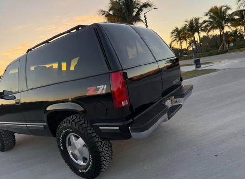 1999 Chevrolet Tahoe Base