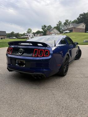 Blue 2013 Ford Mustang GT Premium