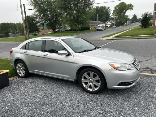 2012 Chrysler 200 Touring