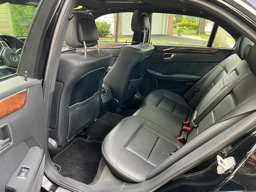 Black 2013 Mercedes-Benz E-Class E 350 4MATIC