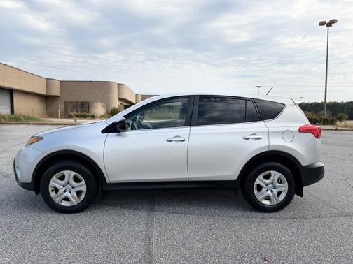 2014 Toyota RAV4 LE