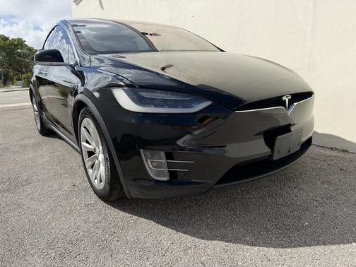 2018 Tesla Model X 75D