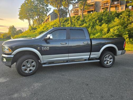 Blue 2018 RAM 2500 Laramie