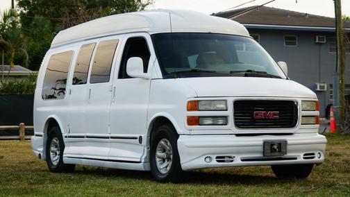 2002 GMC Savana 1500 Base