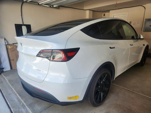 White 2022 Tesla Model Y Long Range