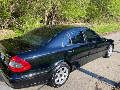 2009 Mercedes-Benz E-Class E320 Bluetec