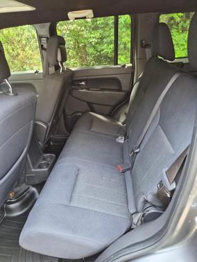 Gray 2012 Jeep Liberty Sport
