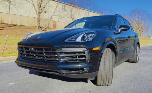 Black 2023 Porsche Cayenne Cayenne Platinum Edition