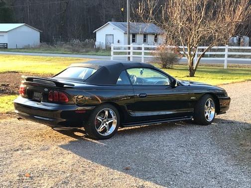 1998 Ford Mustang GT
