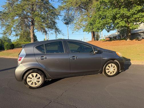 Gray 2012 Toyota Prius c Four