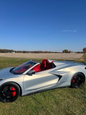 Silver 2024 Chevrolet Corvette E-Ray 3LZ