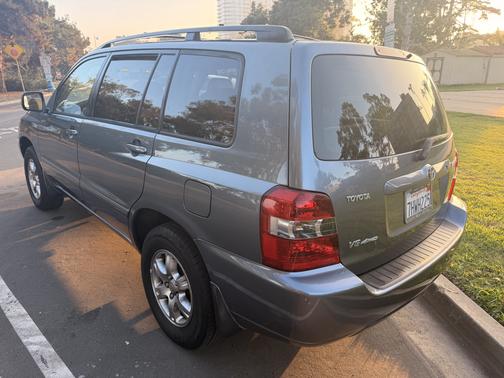 2005 Toyota Highlander Limited