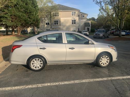 2016 Nissan Versa 1.6 S