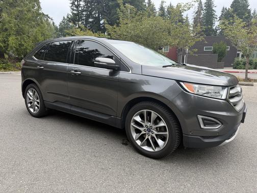 Gray 2015 Ford Edge Titanium
