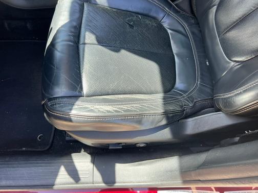 Red 2015 Chrysler 200 C