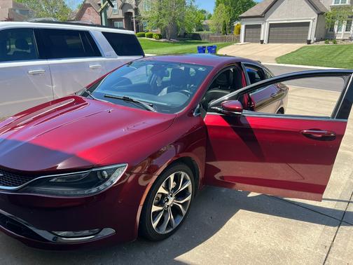 Red 2015 Chrysler 200 C