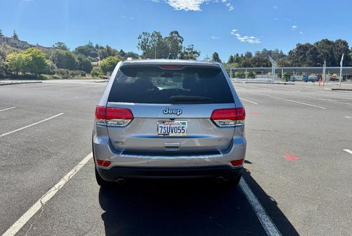 Silver 2014 Jeep Grand Cherokee Limited