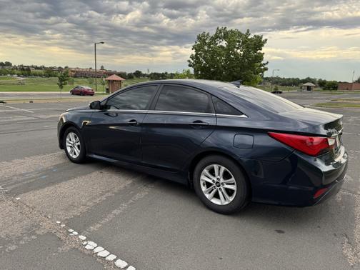 2014 Hyundai SONATA GLS