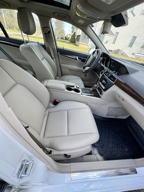 White 2013 Mercedes-Benz C-Class C 300 4MATIC Luxury