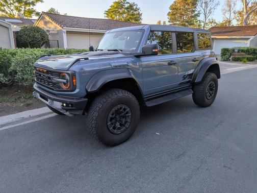 2023 Ford Bronco Raptor Advanced