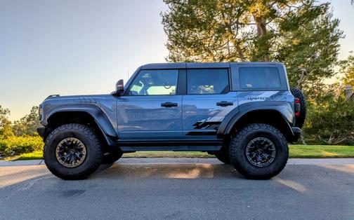2023 Ford Bronco Raptor Advanced