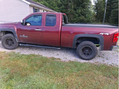 Brown 2013 Chevrolet Silverado 1500 LS