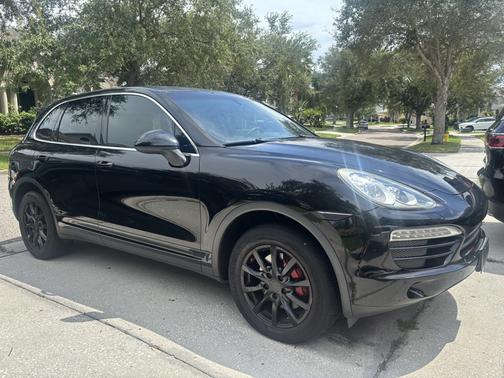 Black 2012 Porsche Cayenne Cayenne