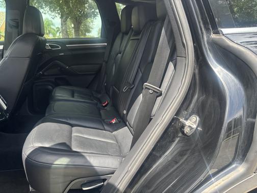 Black 2012 Porsche Cayenne Cayenne