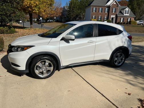 2017 Honda HR-V EX