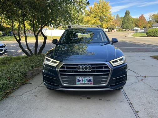 Blue 2018 Audi Q5 2.0T Premium Plus
