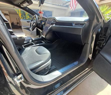 Black 2016 Tesla Model S 60